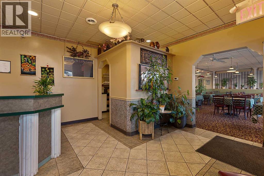 3415 50 Avenue - photo 5
