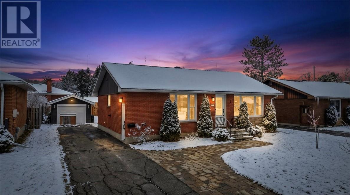 983 Buckingham Drive - Photo 2 of 46, Sudbury, Ontario