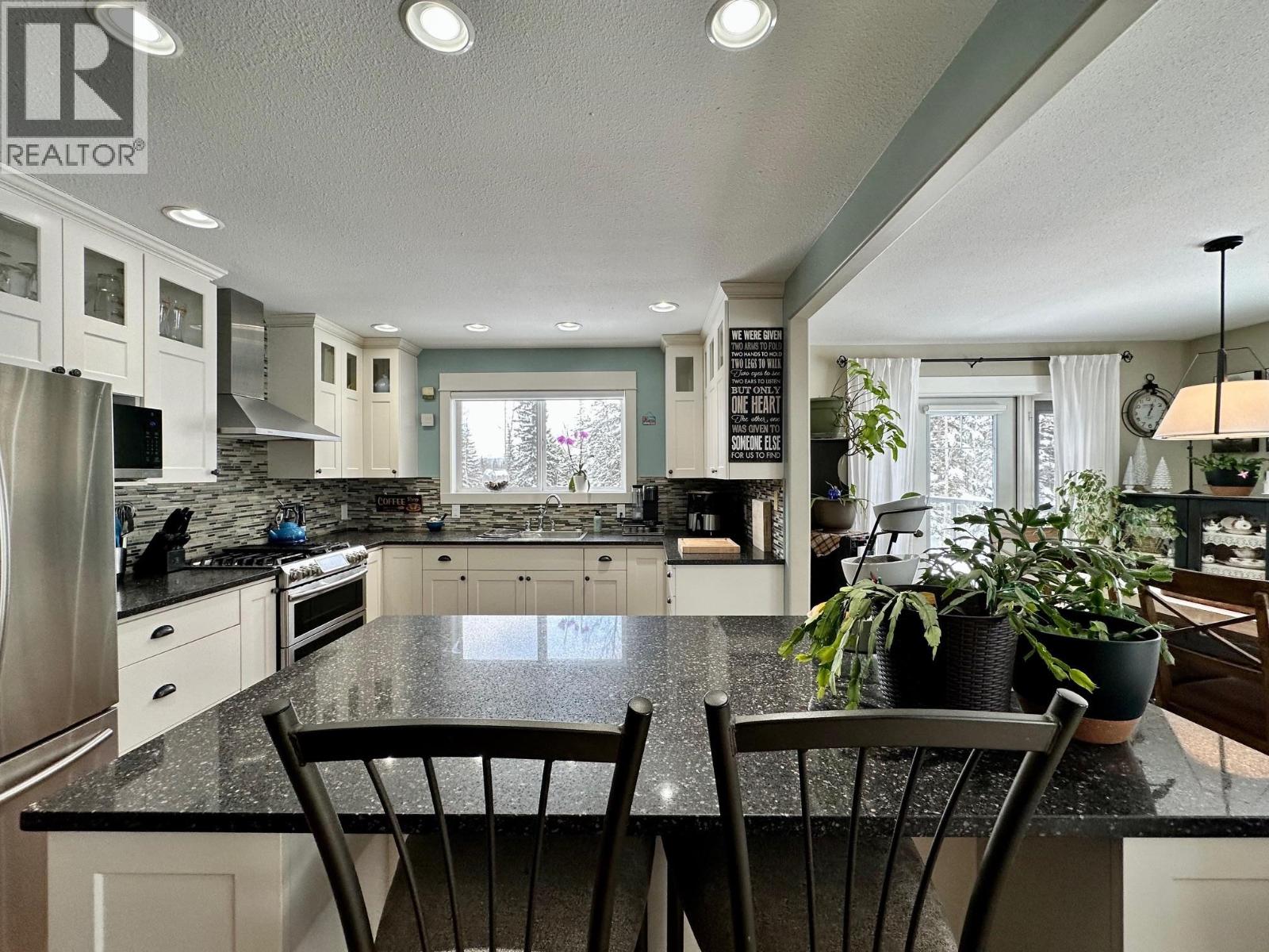 9670 HORLINGS Road, Smithers