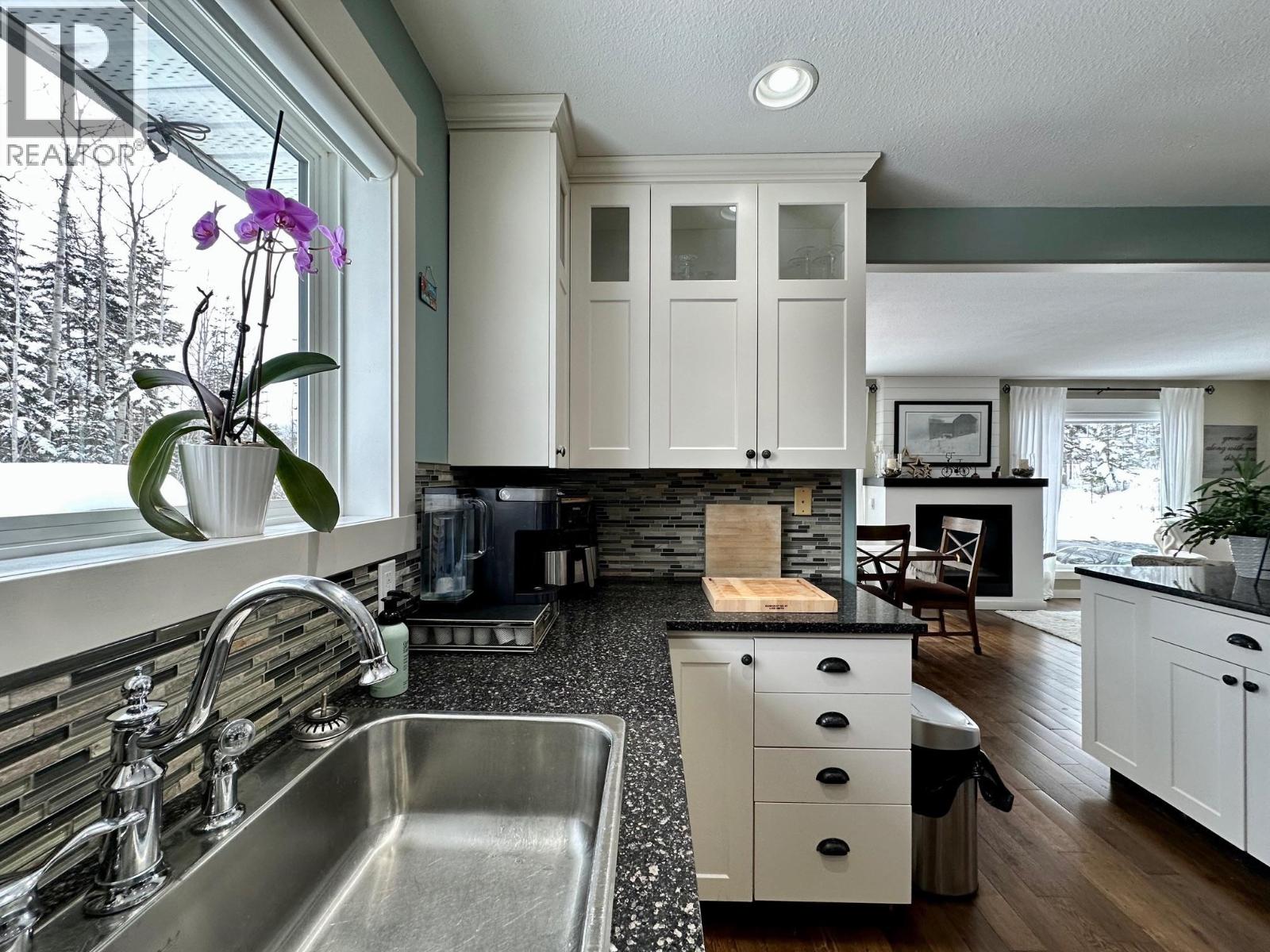 9670 HORLINGS Road, Smithers