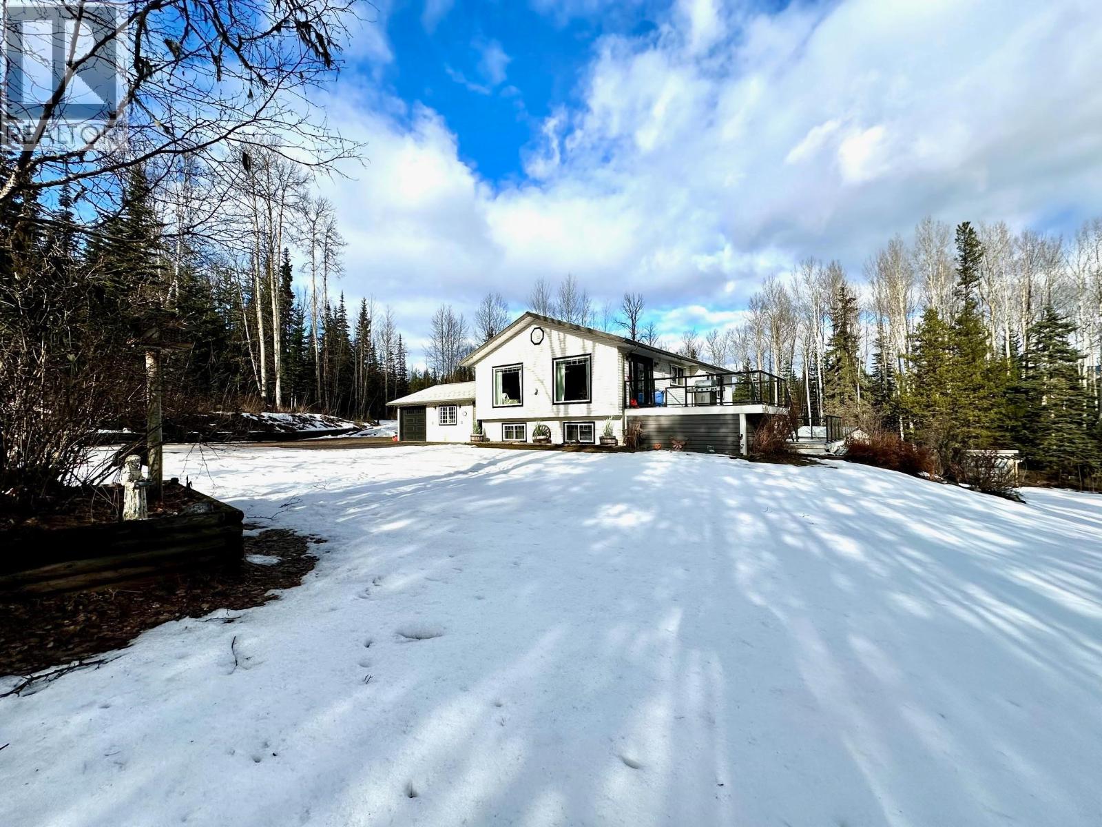 9670 HORLINGS Road, Smithers