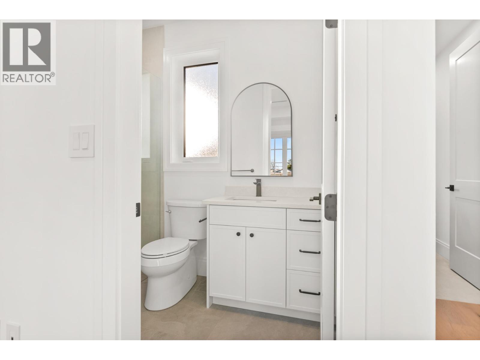 245 66 STREET, Delta