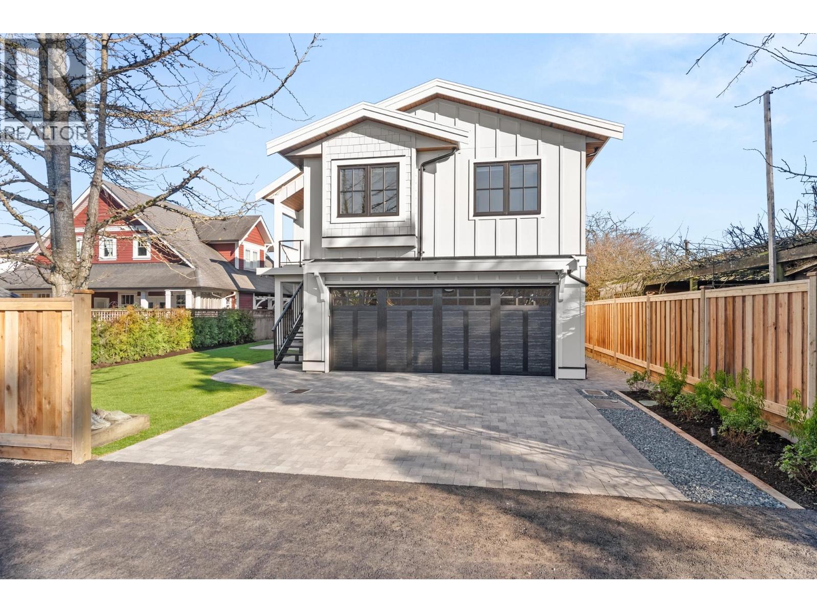 245 66 STREET, Delta