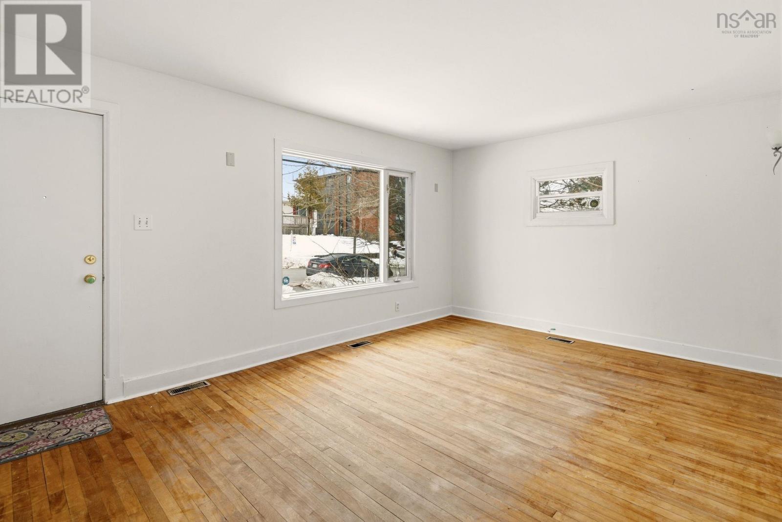 Property 2 of 20 of 49 Primrose Street