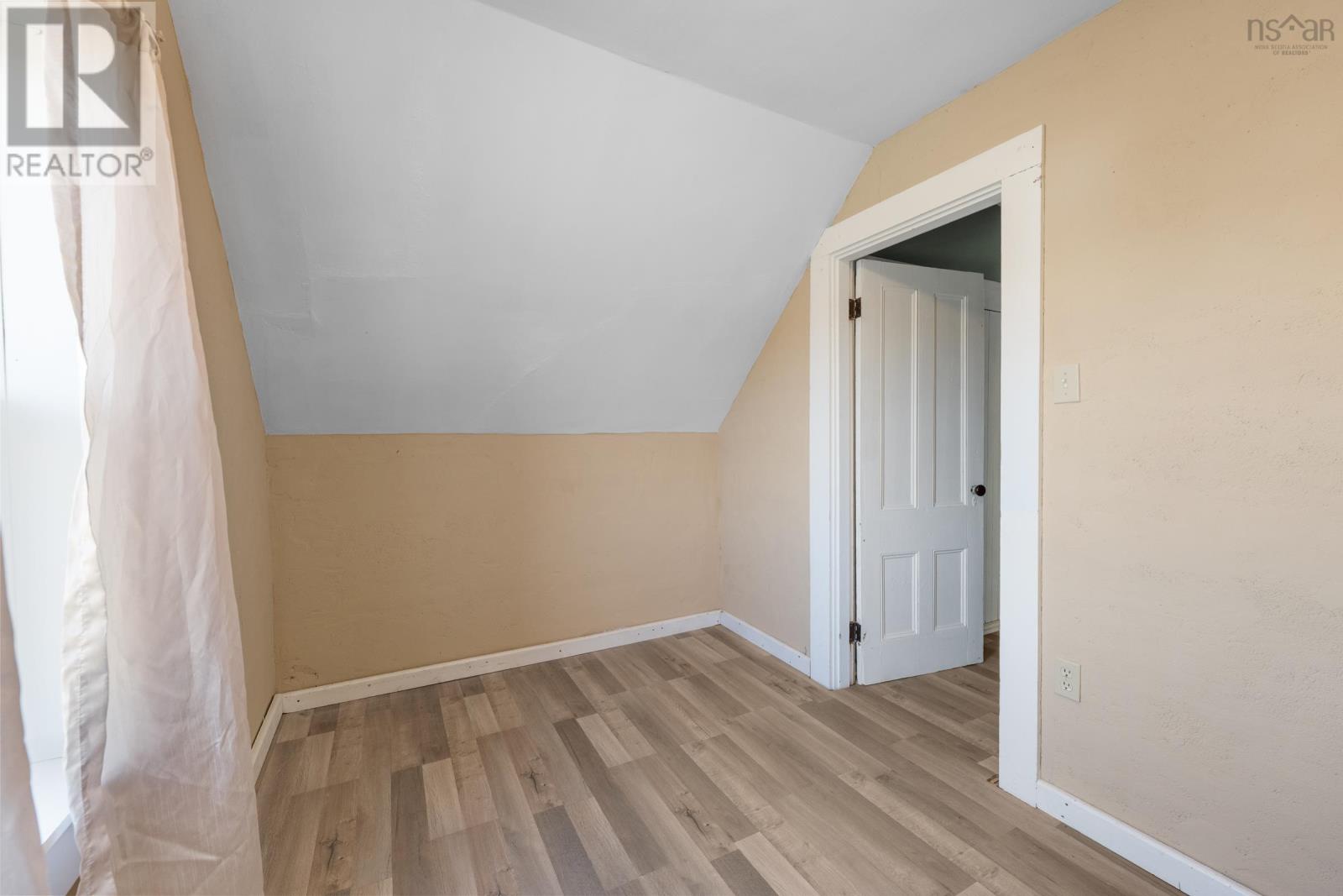 Property 16 of 30 of 5241 Highway 1