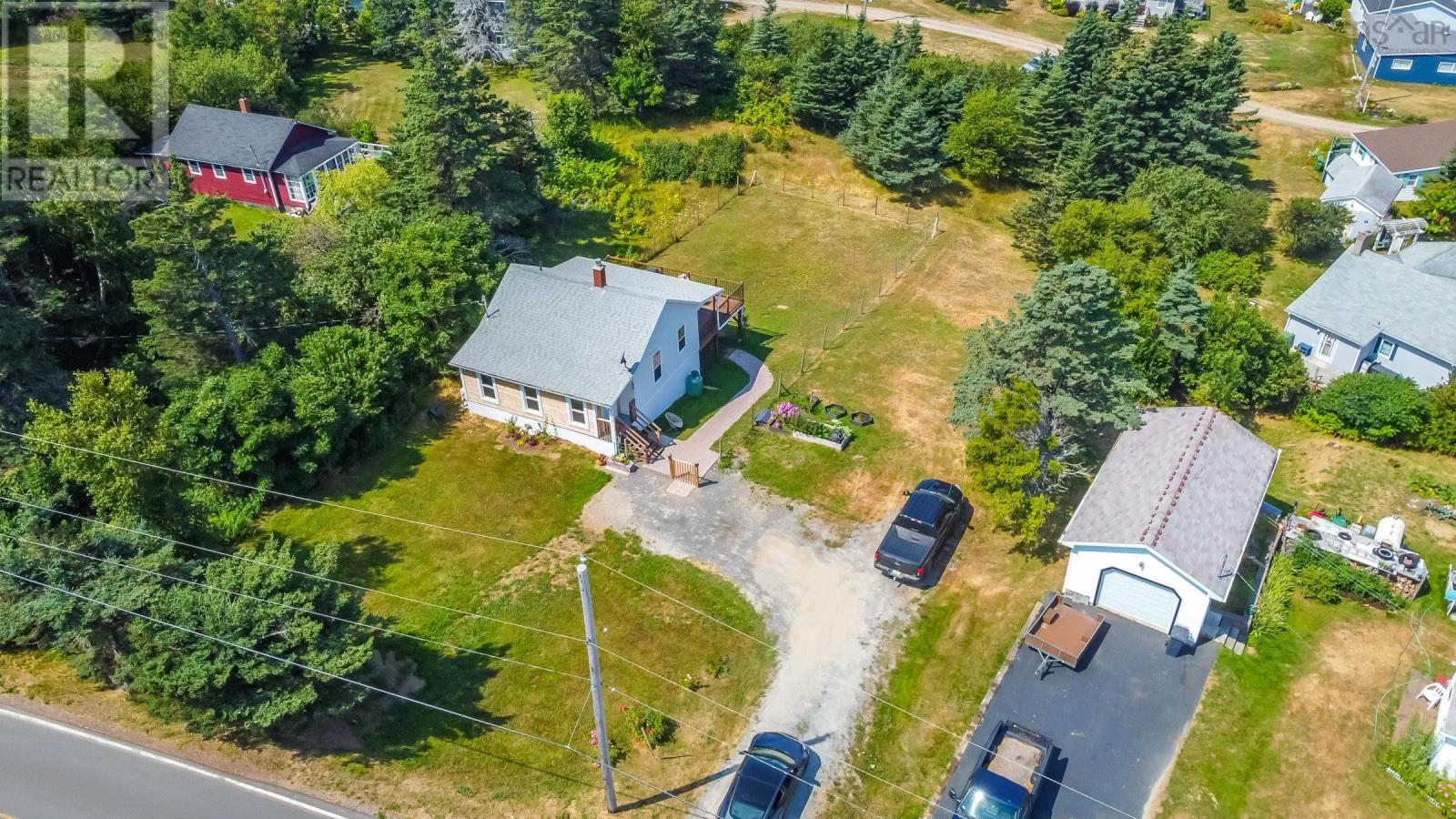 Property 10 of 34 of 2807 Highway 362