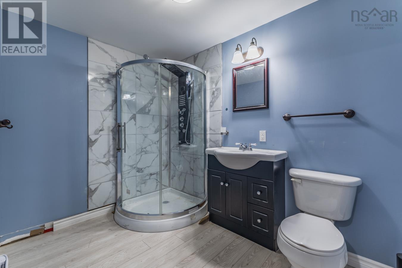 Property 23 of 30 of 21 Heritage Place