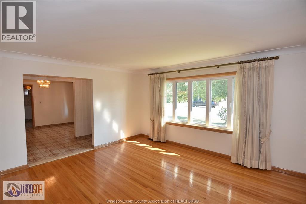 58 TEXAS ROAD - Photo 5 of 28, Amherstburg, Ontario