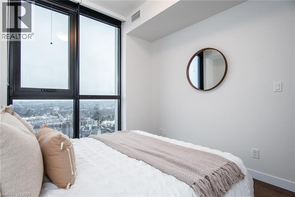 #3913 60 FREDERICK STREET - 25