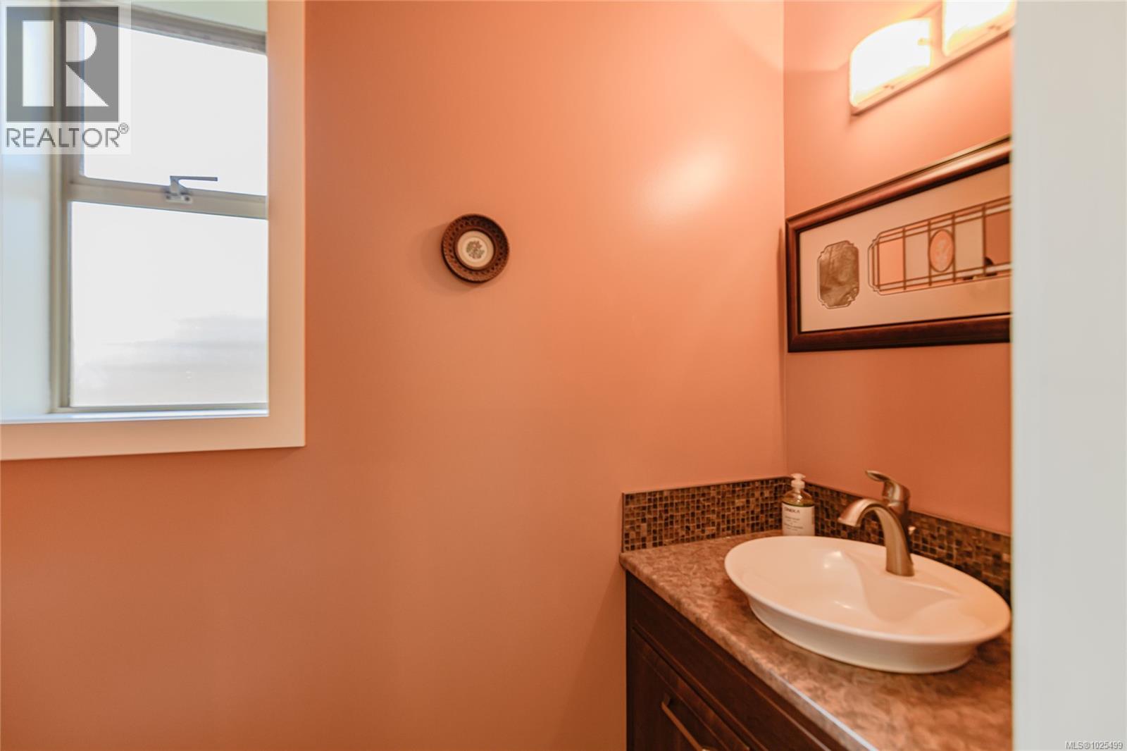  137 Forest Ridge Road, Salt Spring