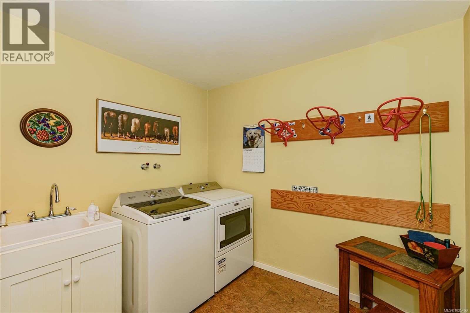  137 Forest Ridge Road, Salt Spring