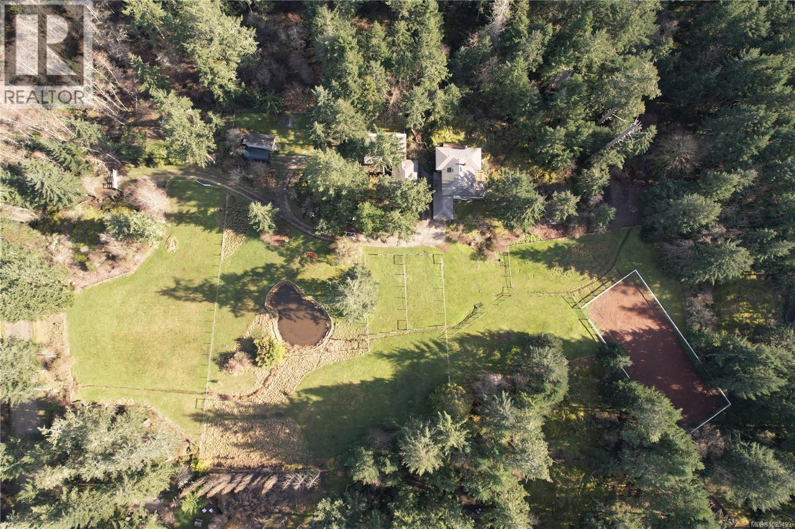  137 Forest Ridge Road, Salt Spring