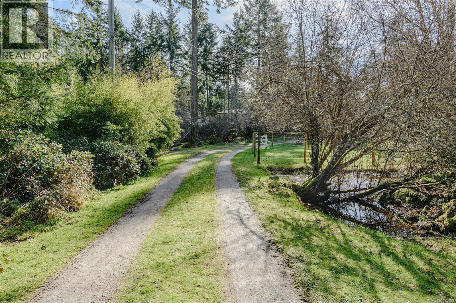  137 Forest Ridge Road, Salt Spring