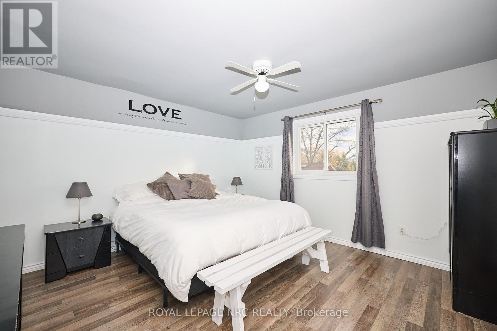 2455 CORAL AVENUE — photo 39