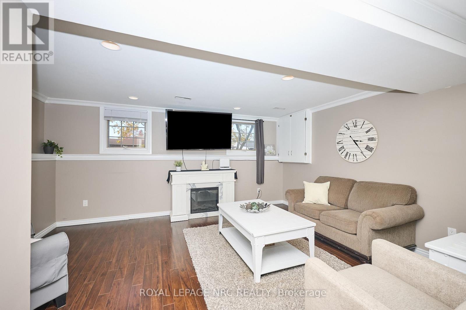 2455 CORAL AVENUE — photo 42