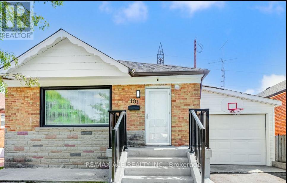 MAIN - 101 FLORA DRIVE - Photo 2 of 13, Toronto (Dorset Park), Ontario