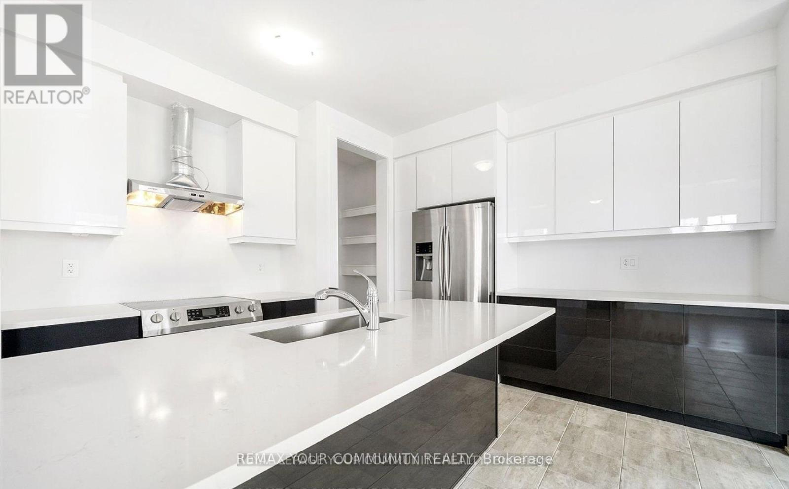 32 MCBRIDE TRAIL - 18