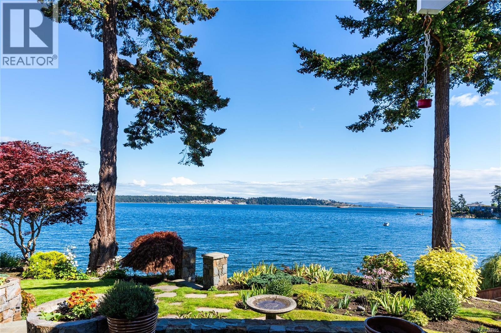  2555 Newman Road, Central Saanich