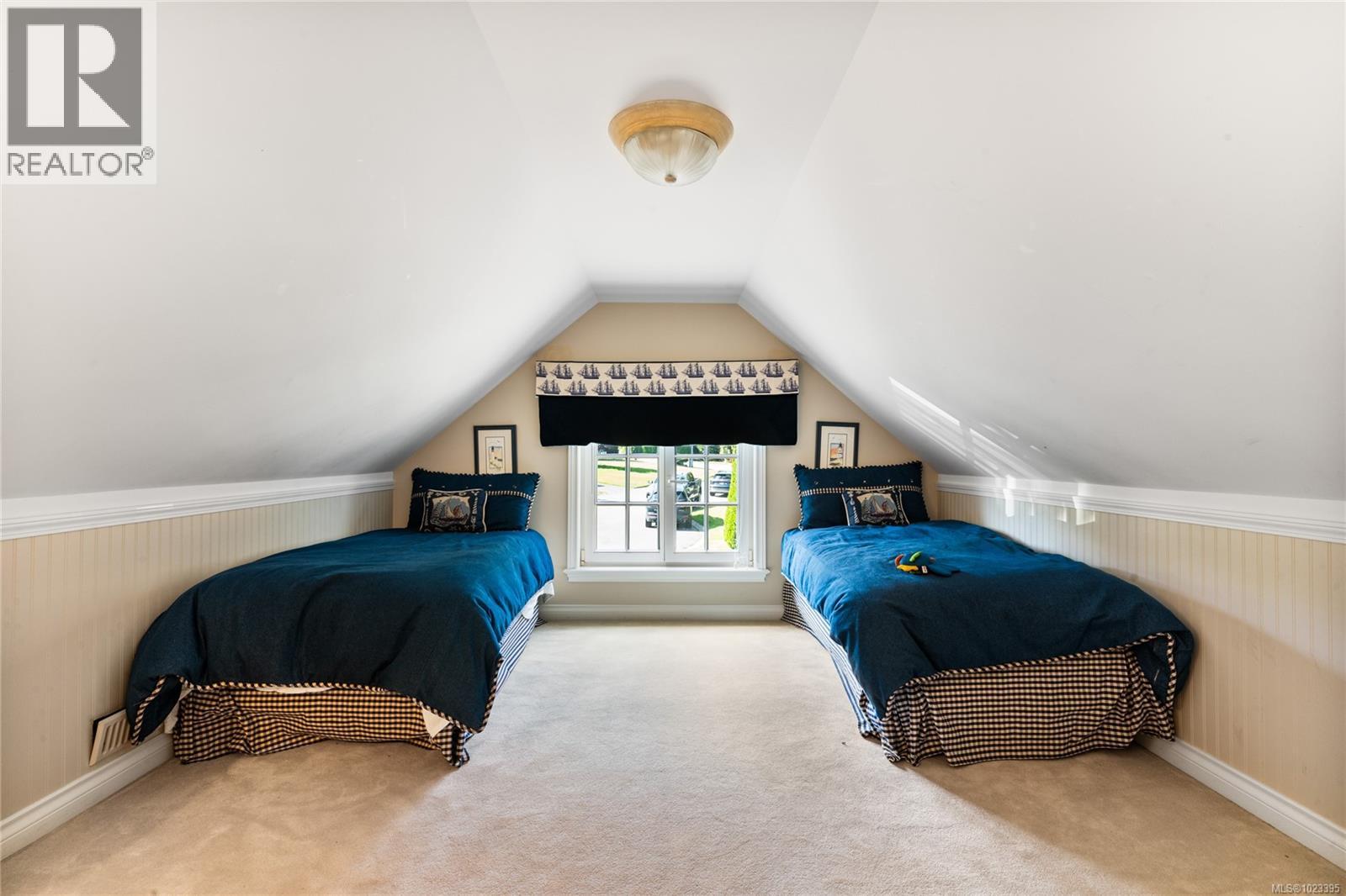  2555 Newman Road, Central Saanich