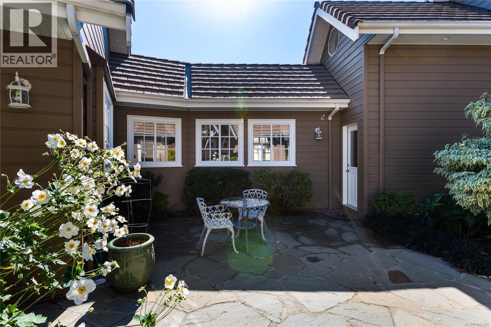  2555 Newman Road, Central Saanich