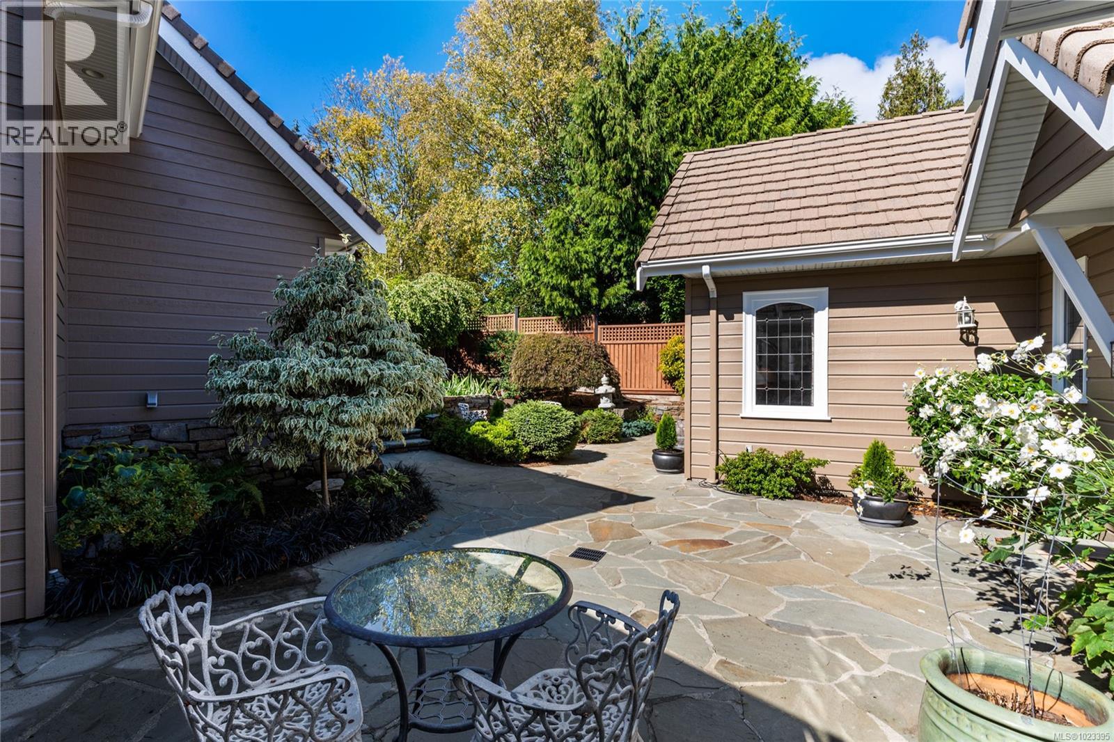  2555 Newman Road, Central Saanich