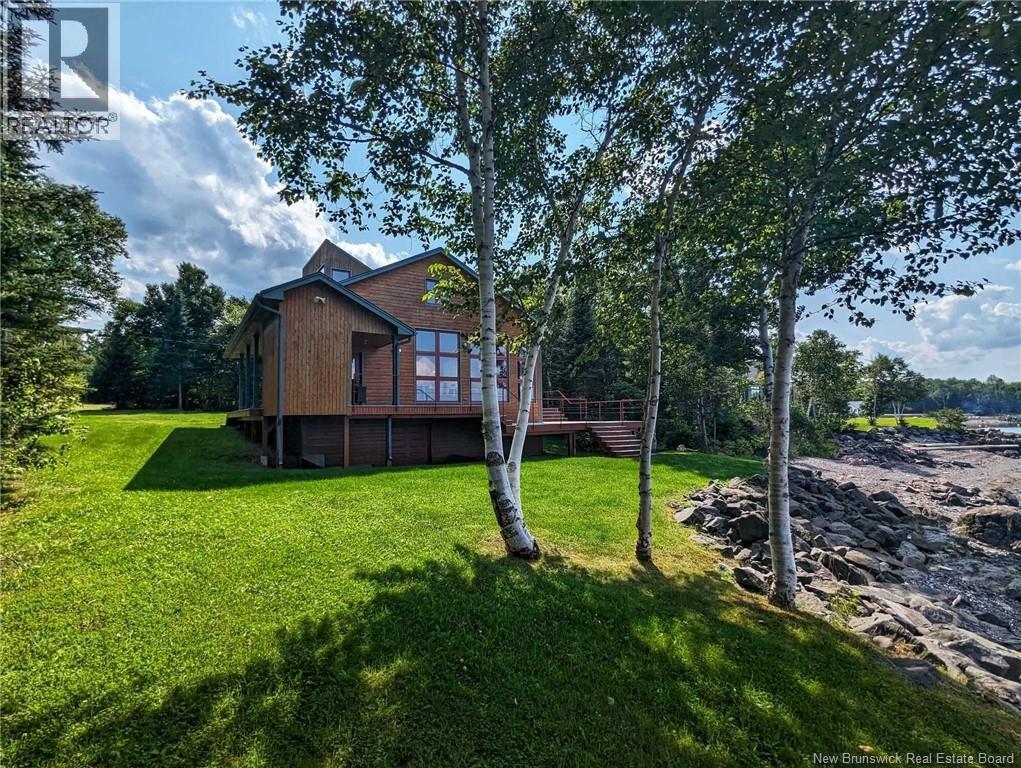 25 ISLAND VIEW - Image 9