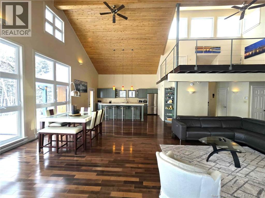 25 ISLAND VIEW - 27