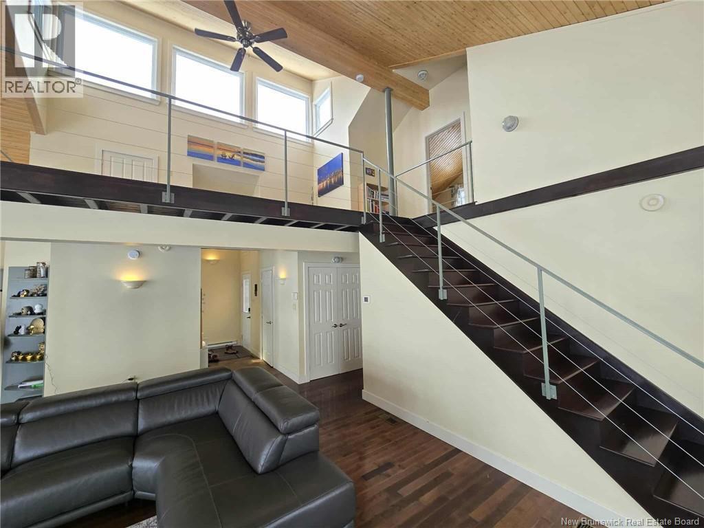 25 ISLAND VIEW - Image 31