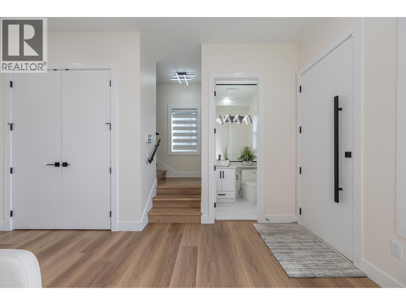 103 1149 DANSEY AVENUE, Coquitlam