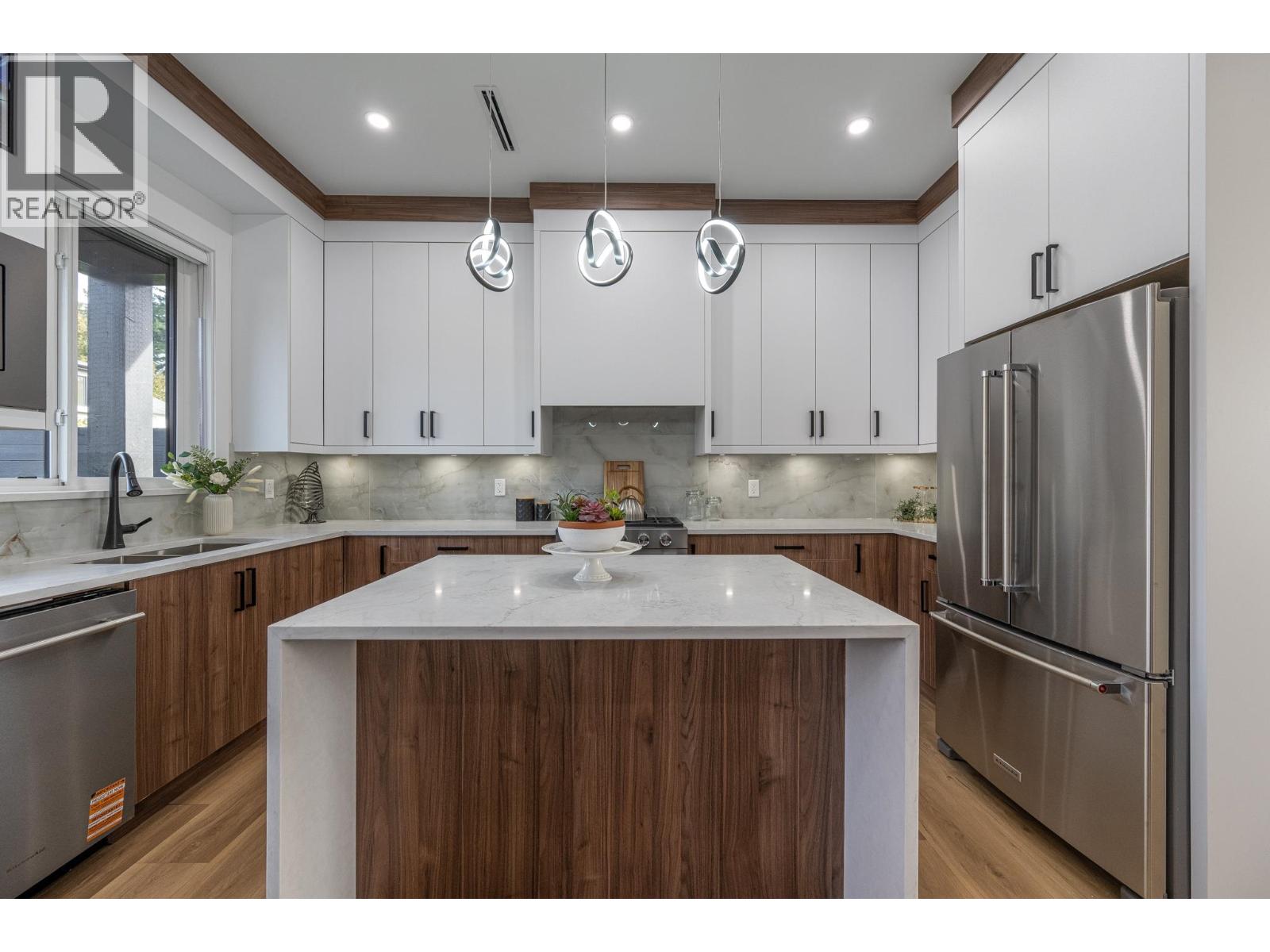 103 1149 DANSEY AVENUE, Coquitlam