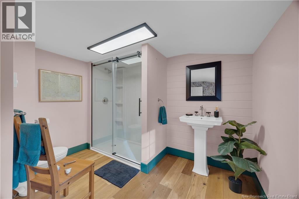 458 LEDGE ROAD - 33