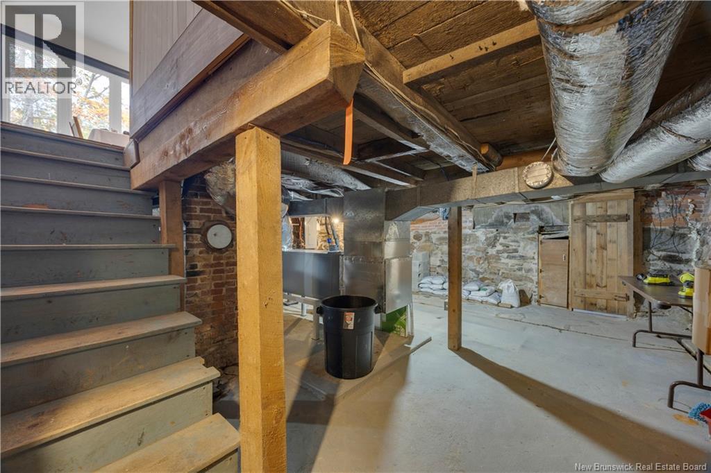 458 LEDGE ROAD - 37