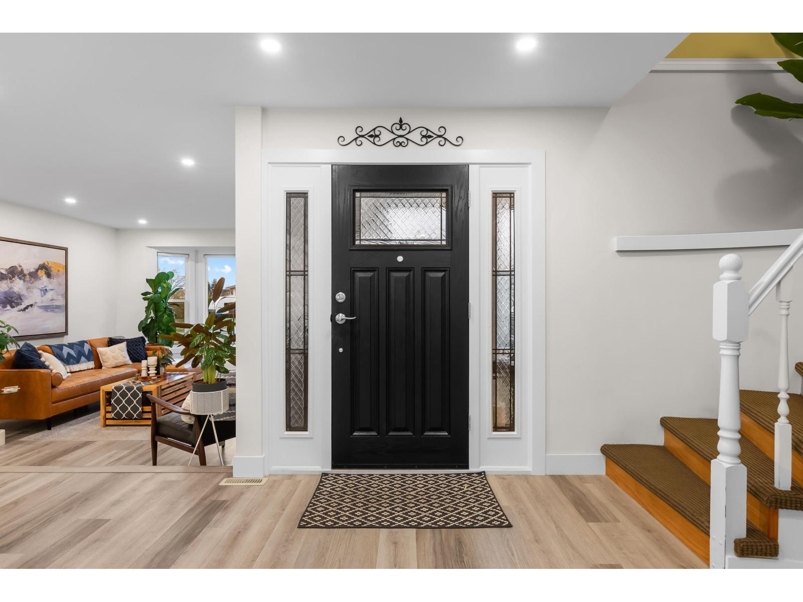 3774 QUALICUM CLOSE - Photo 5 of 40, Abbotsford, British Columbia