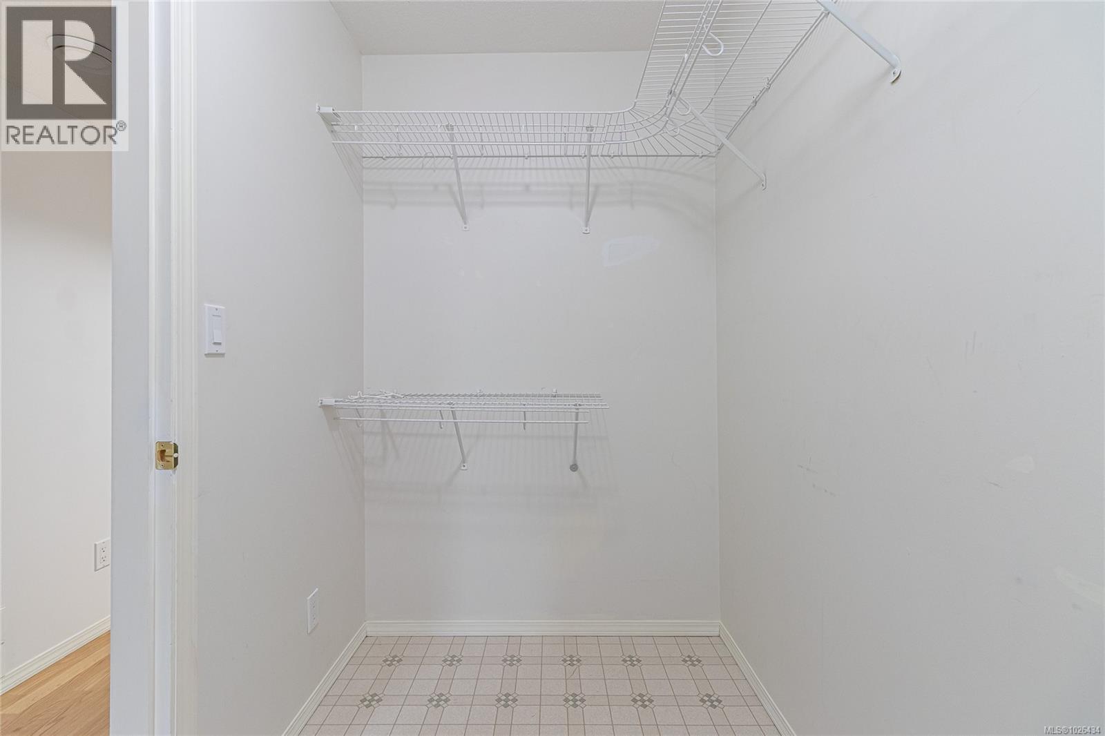 4358 GULFVIEW DR - 23