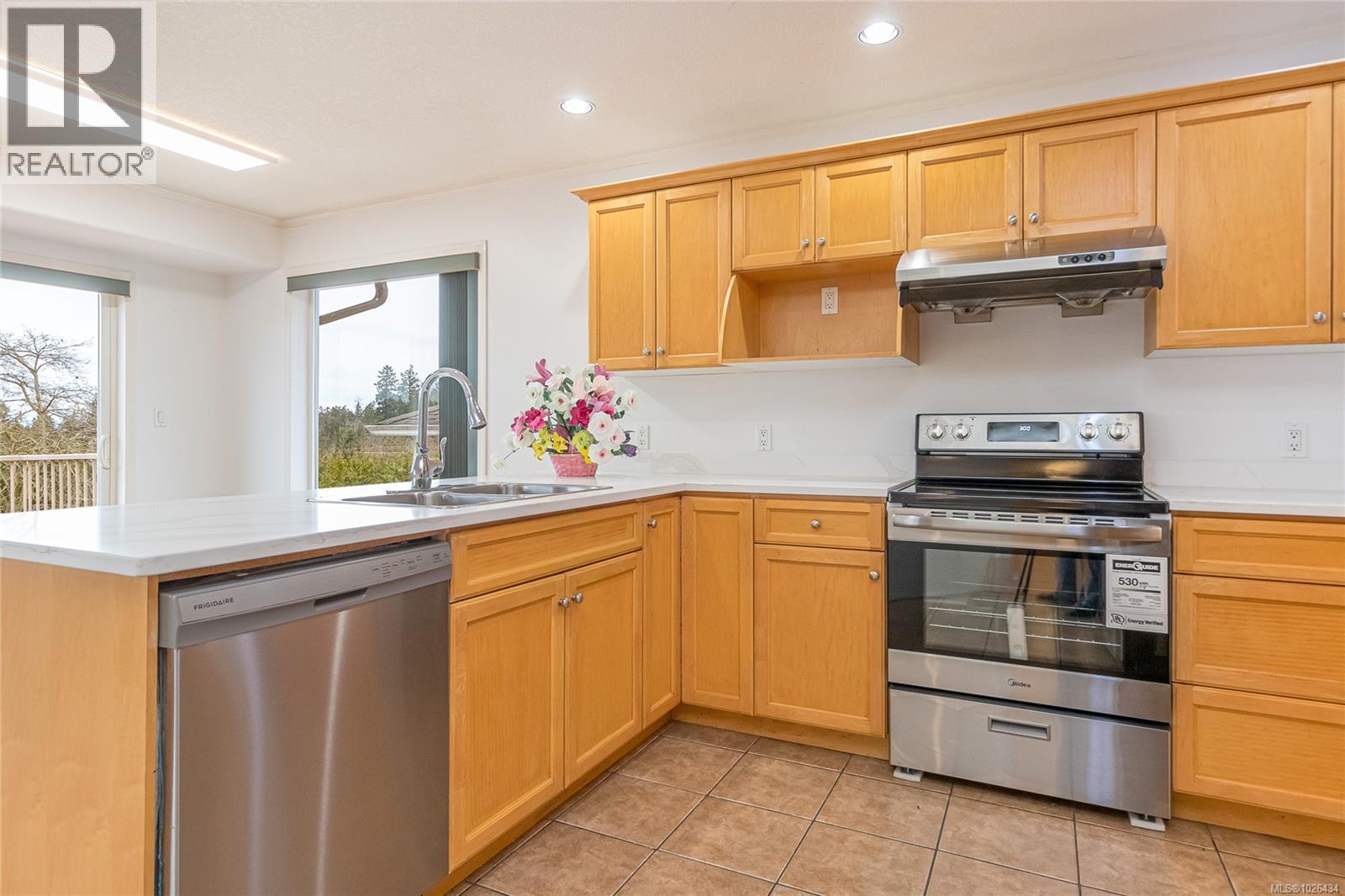 4358 GULFVIEW DR - 7