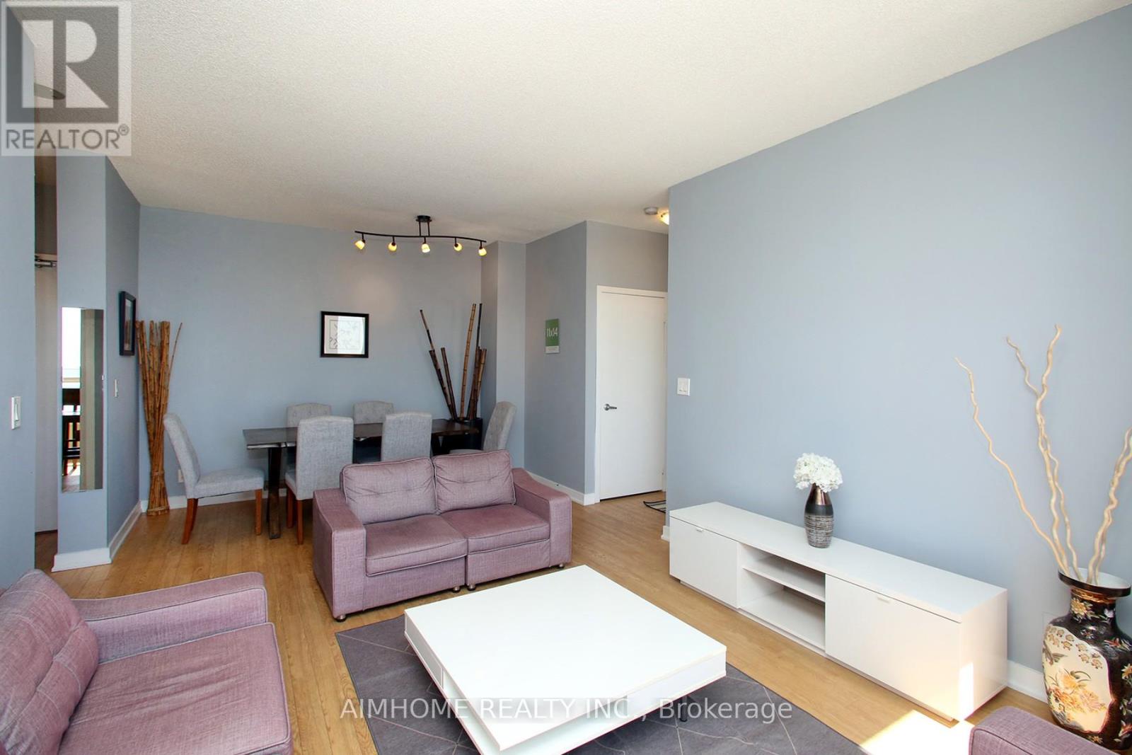 PH105 - 36 LEE CENTRE DRIVE - Photo 2 of 16, Toronto (Woburn), Ontario