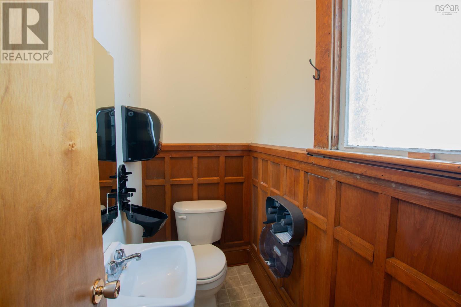 Property 21 of 45 of 3623 Highway 1