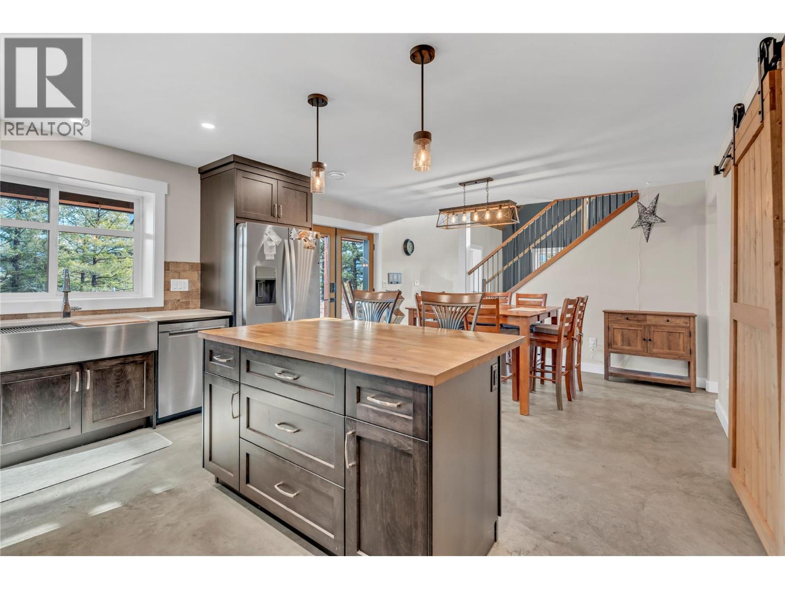 3-640 HWY 3, Princeton