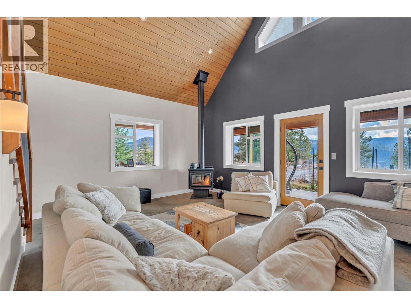 3-640 HWY 3, Princeton