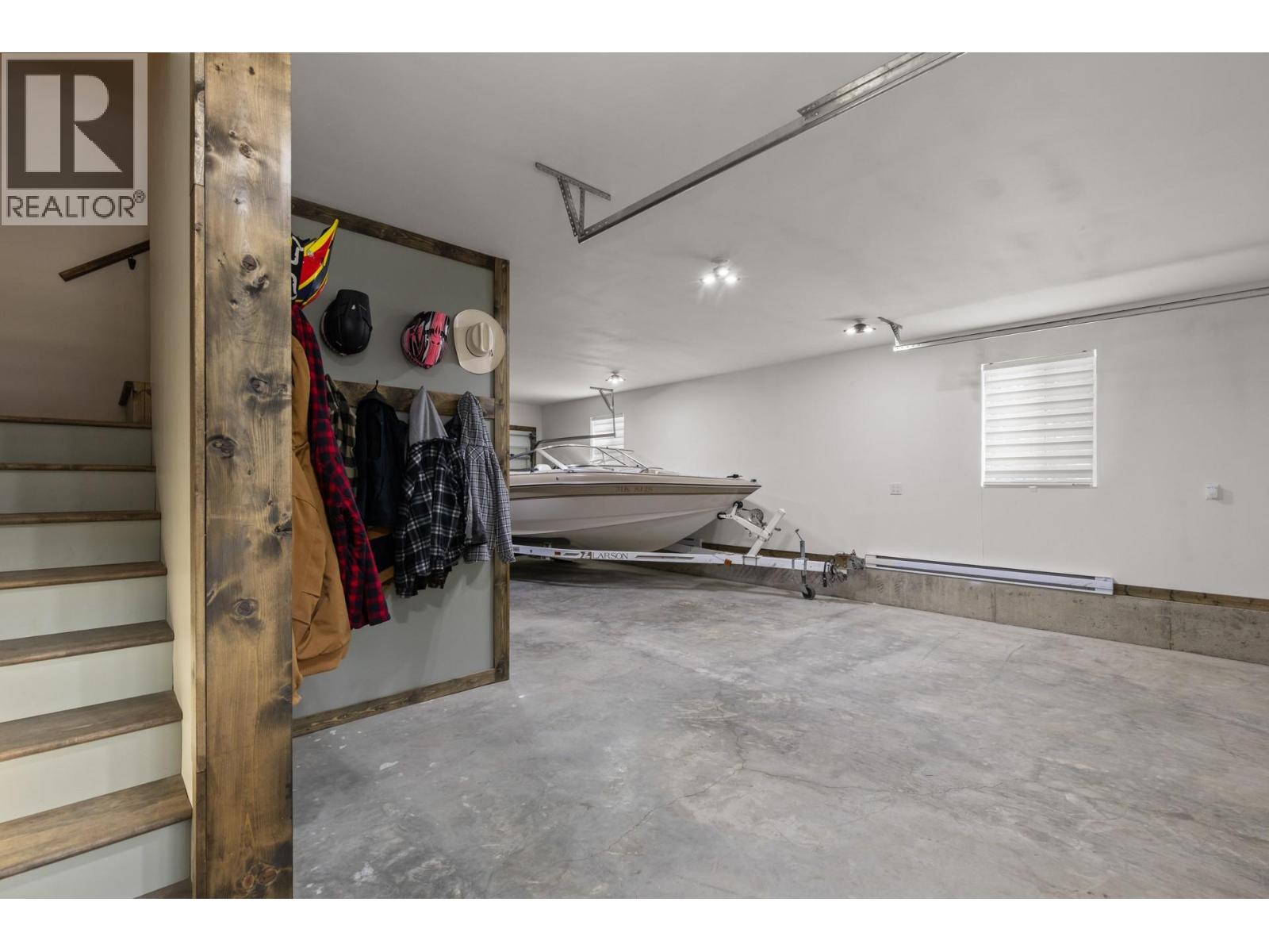 1890 MAIN STREET - 31