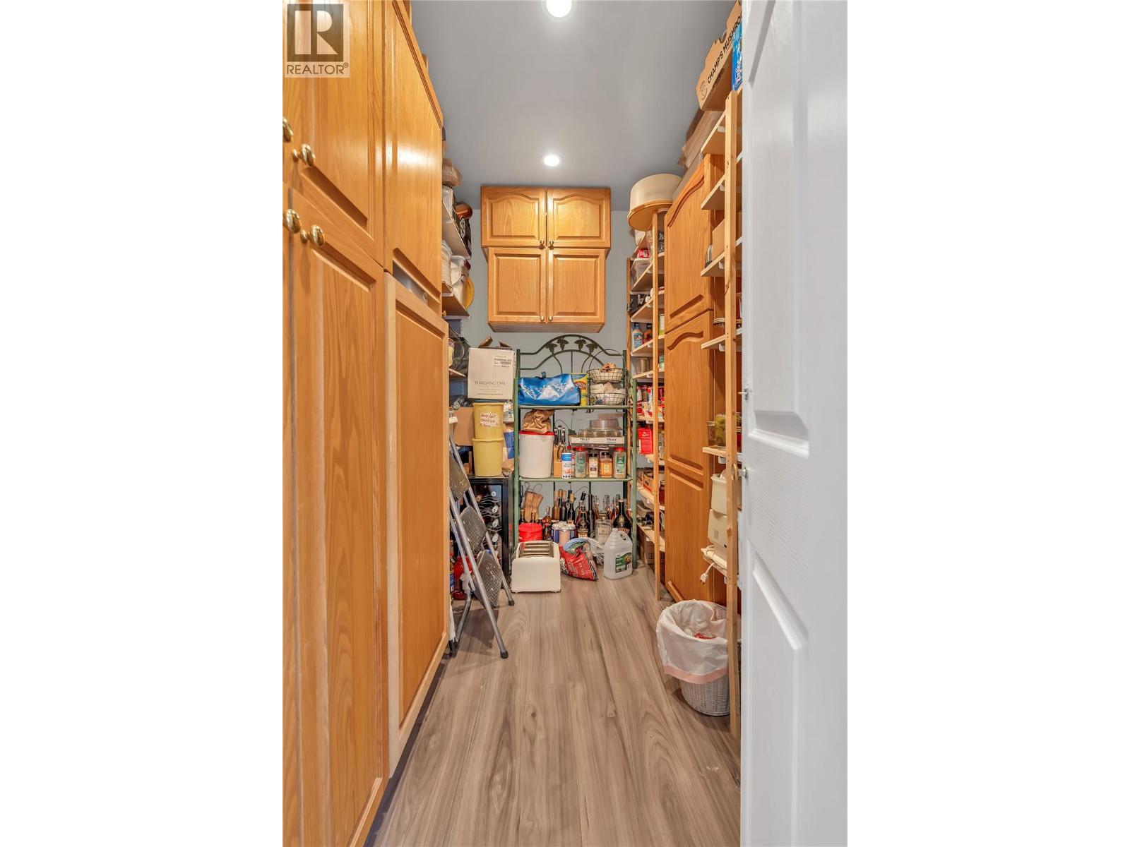 2397 PRINCETON SUMMERLAND Road, Princeton