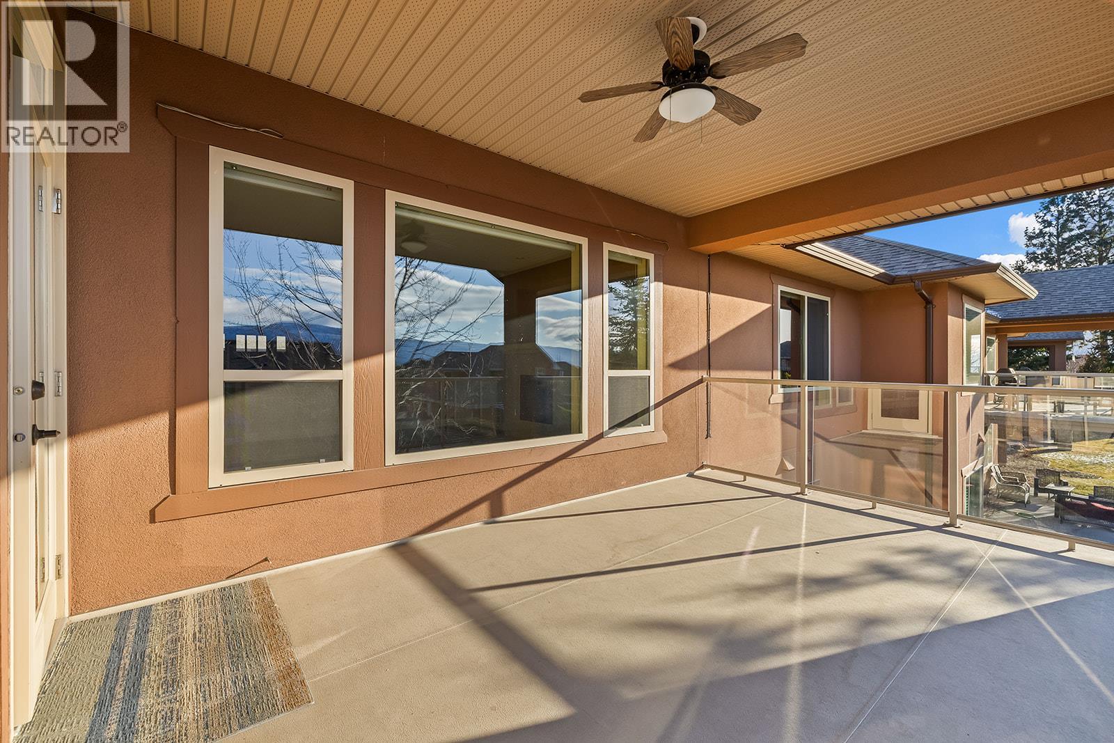 3 2450 Selkirk Drive, Kelowna