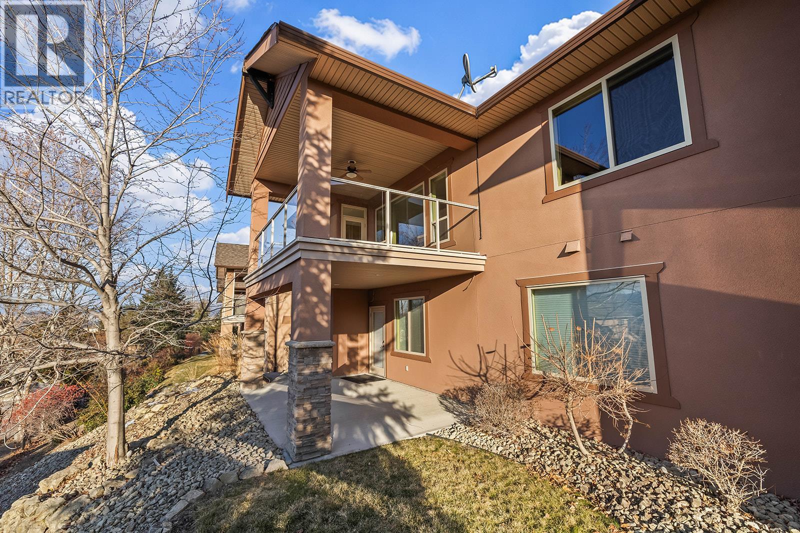 3 2450 Selkirk Drive, Kelowna
