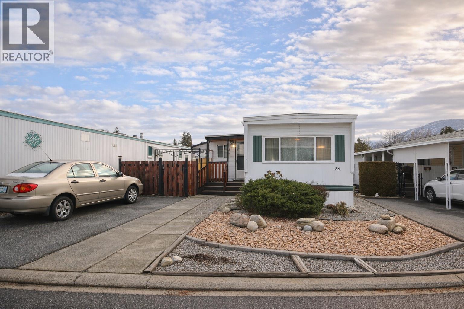 23 98 OKANAGAN Avenue East, Penticton