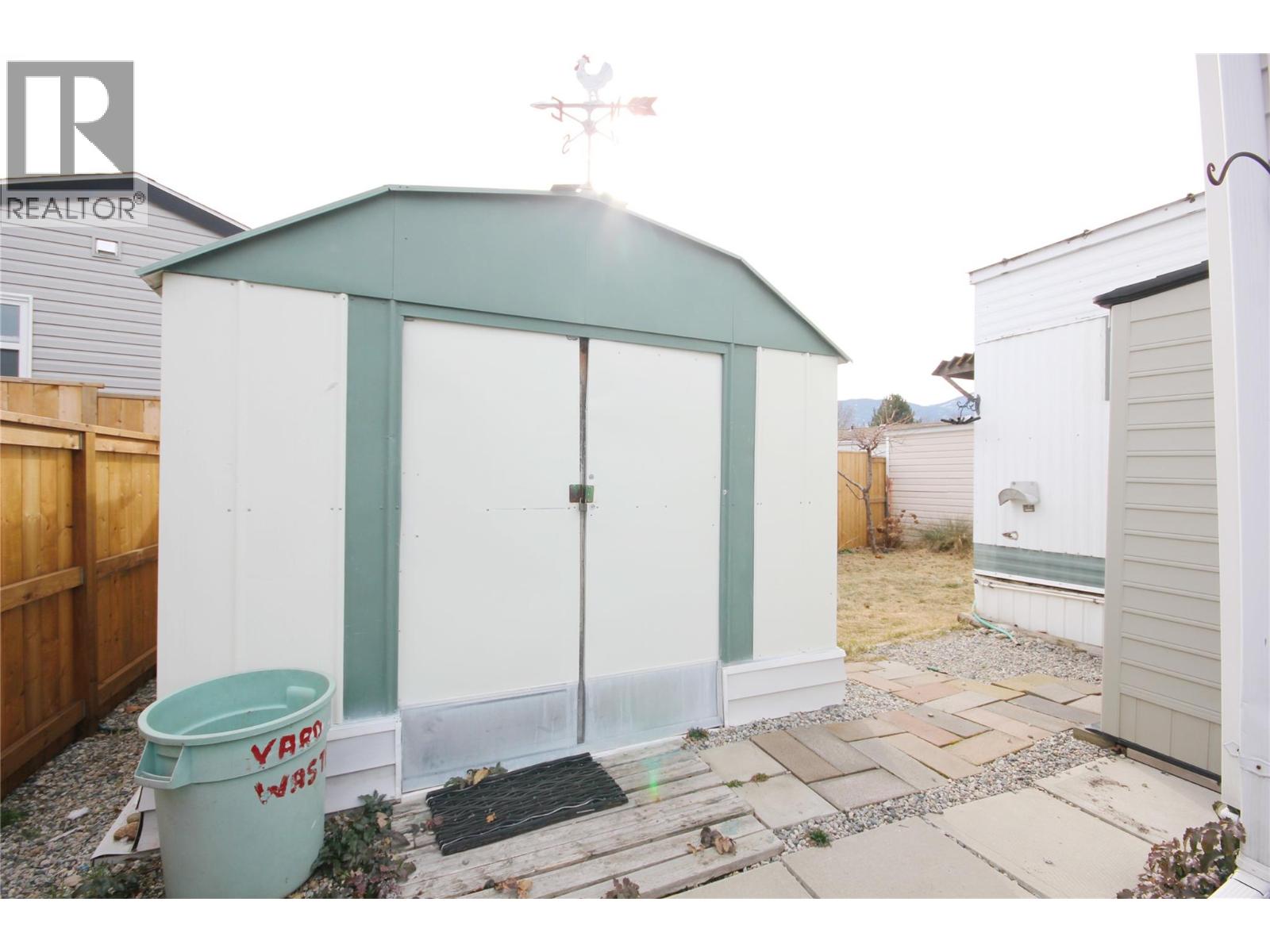 23 98 OKANAGAN Avenue East, Penticton