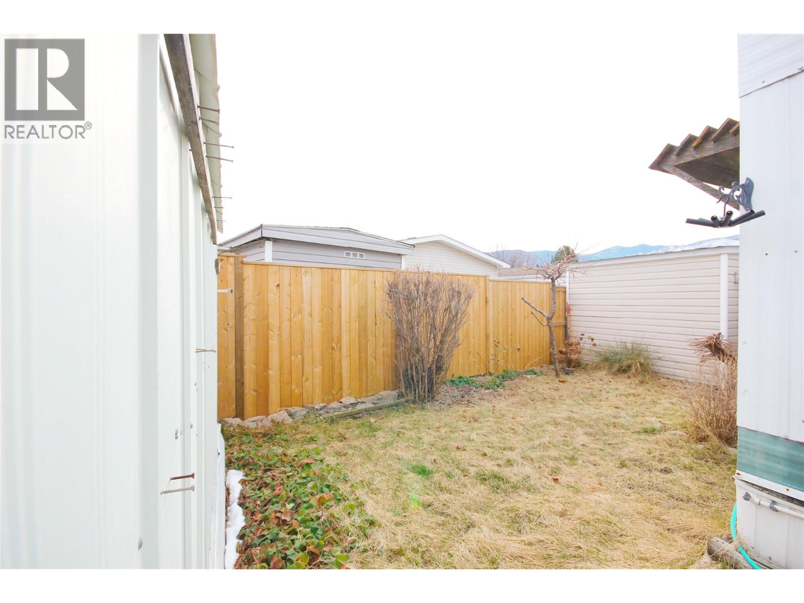 23 98 OKANAGAN Avenue East, Penticton