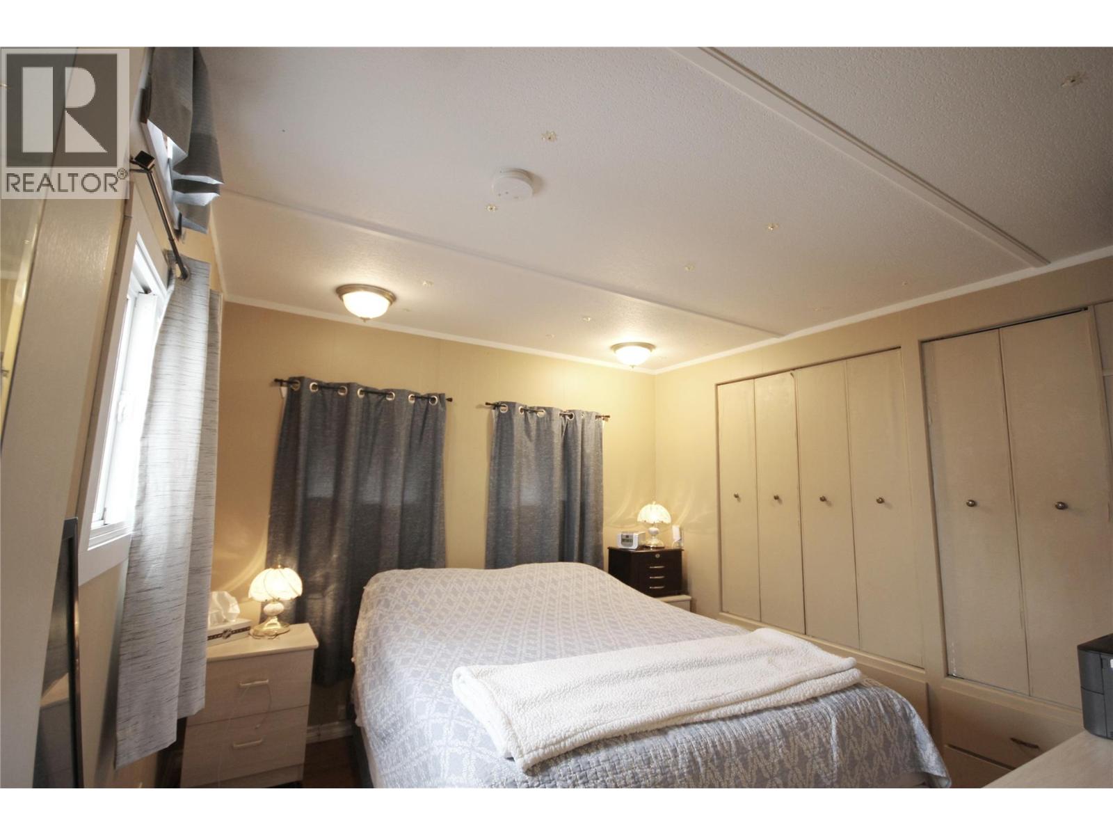 23 98 OKANAGAN Avenue East, Penticton