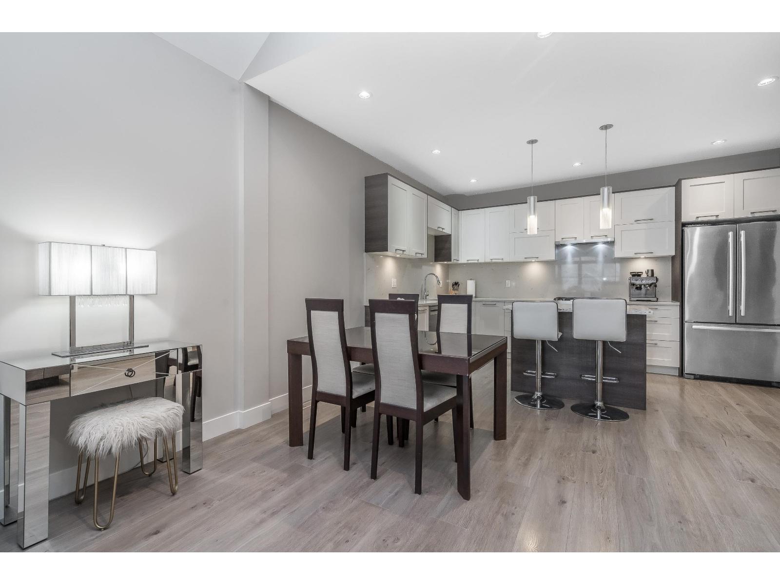 145 2853 HELC PLACE, Surrey