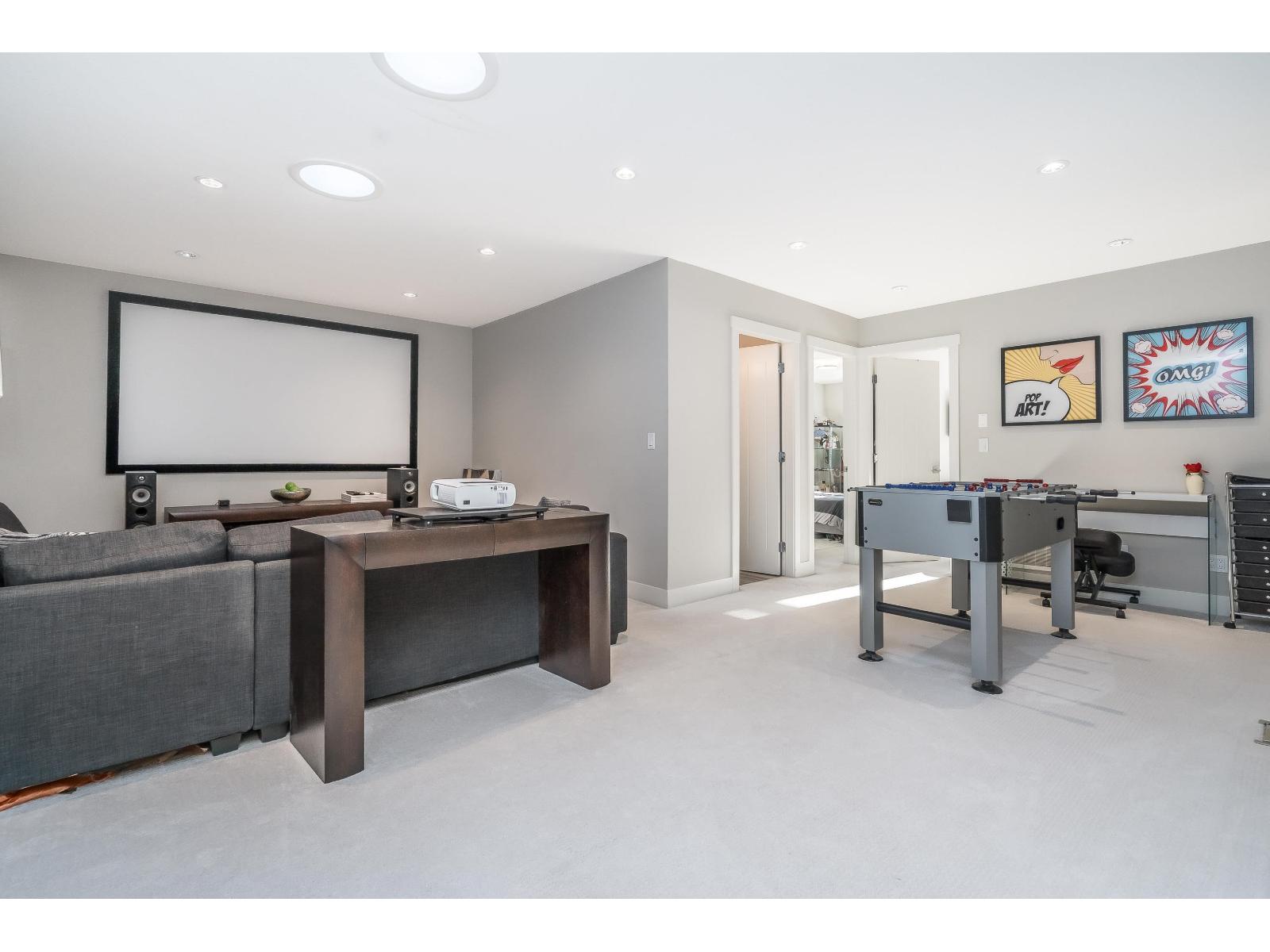 145 2853 HELC PLACE, Surrey