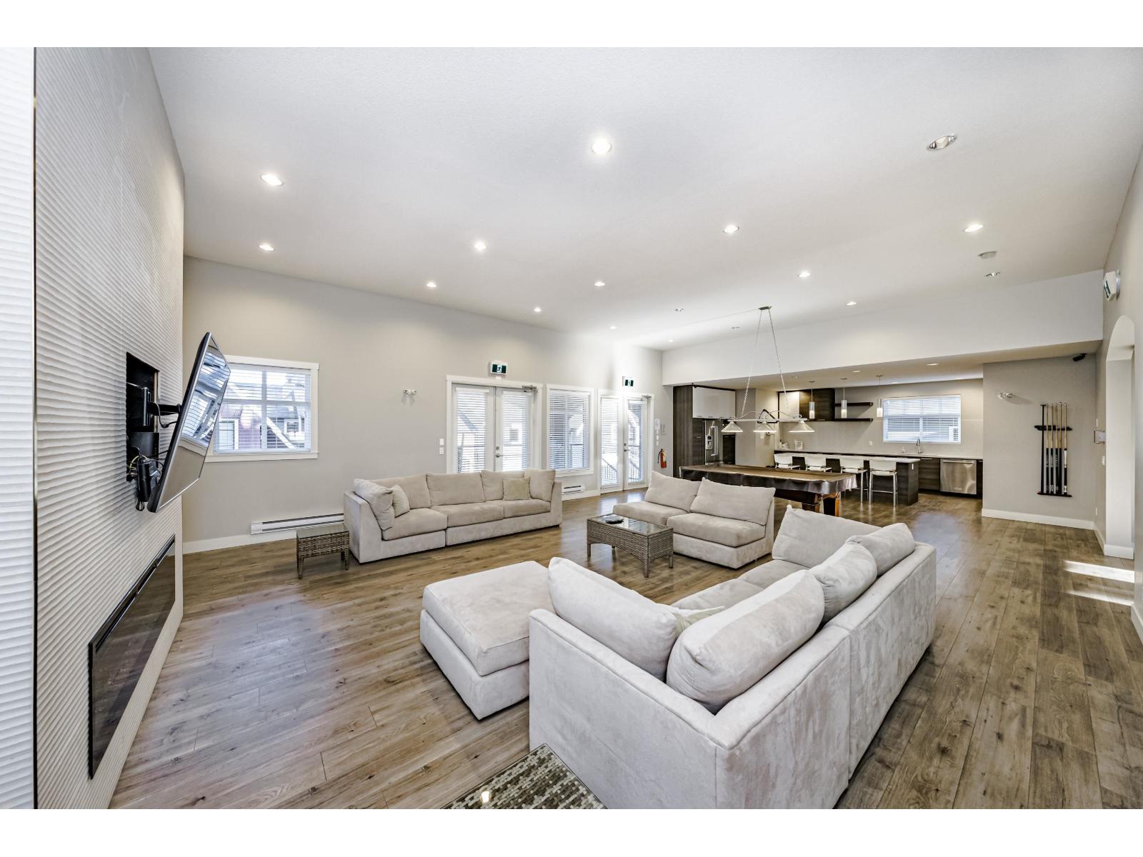 145 2853 HELC PLACE, Surrey